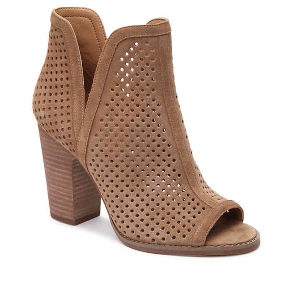 Levi’s open toe booties
